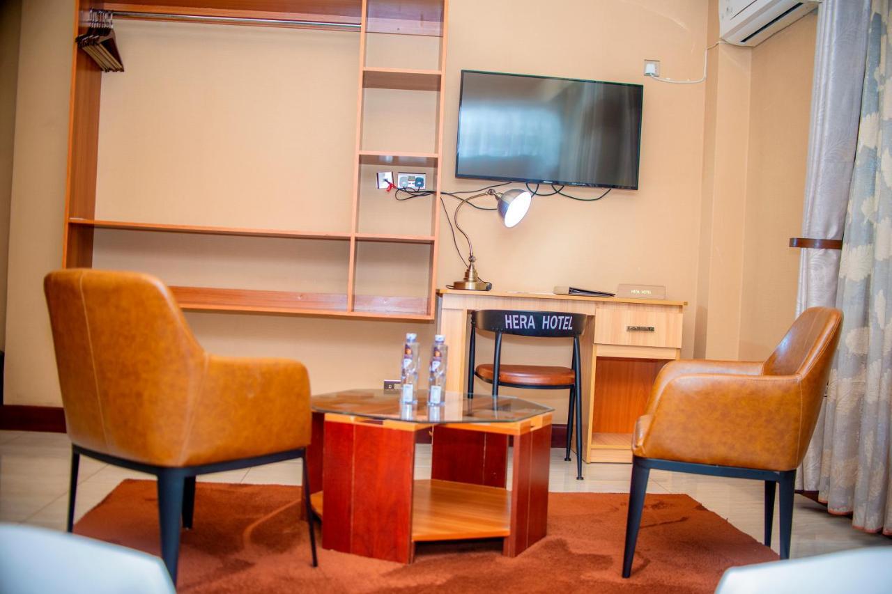 Hera Hotel Кампала Экстерьер фото