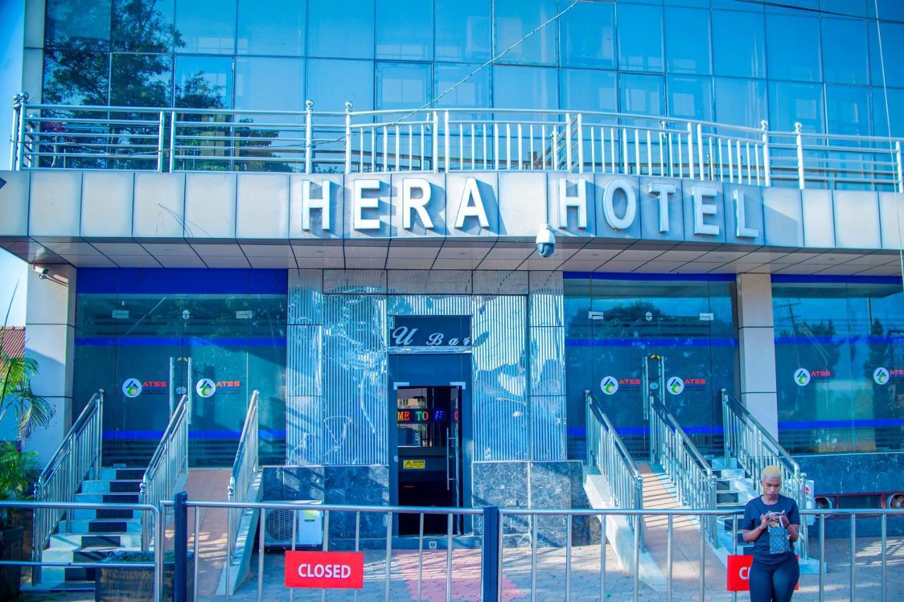 Hera Hotel Кампала Экстерьер фото